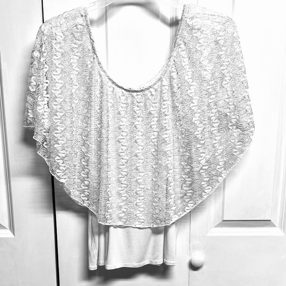 Lavish White Off Shoulder Lace Overlay Blouse Size M